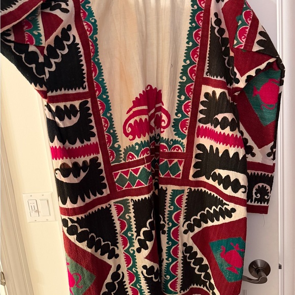 Vintage Suzani Robe - Picture 3 of 7